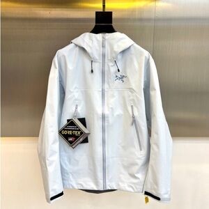 Arc'teryx Men's Light Gray Waterproof Jacket